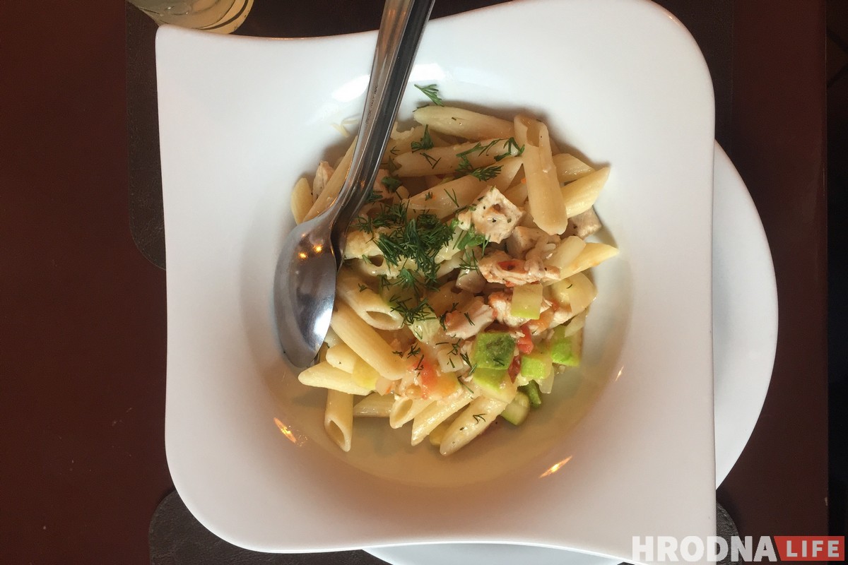 Таемны госць у гродзенскіх кавярнях: абед у “Рэтра Піца”