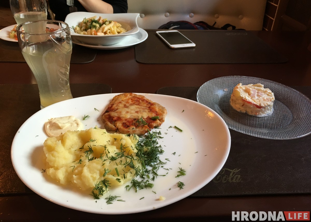 Таемны госць у гродзенскіх кавярнях: абед у “Рэтра Піца”