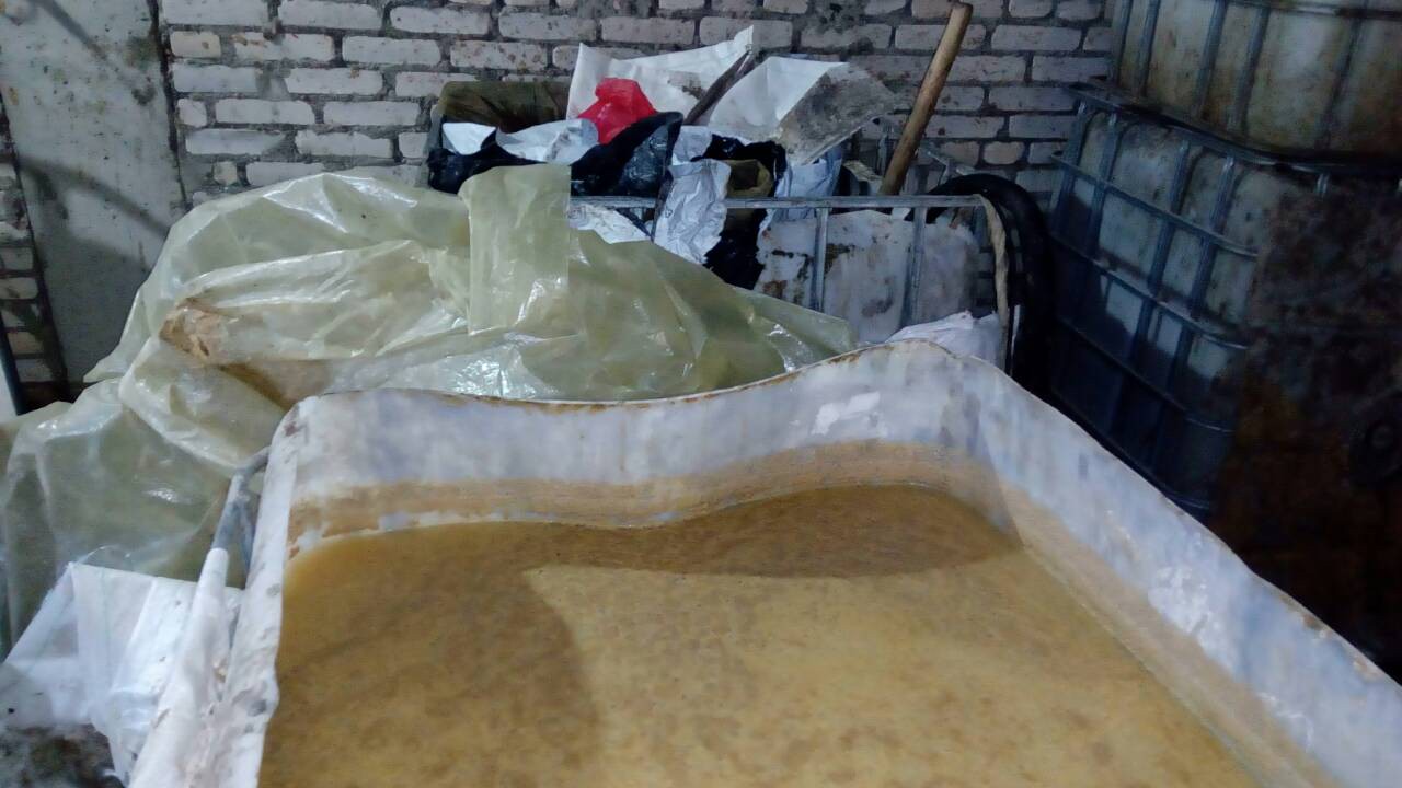 У лесе Гродзенскага раёна канфіскавалі 140 літраў самагонкі і тры тоны брагі У лесе Гродзенскага раёна канфіскавалі 140 літраў самагонкі і тры тоны брагі