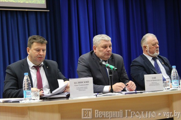 Паліклініка, ацяпленне і новыя крамы. Мечыслаў Гой сустрэўся з жыхарамі Альшанкі