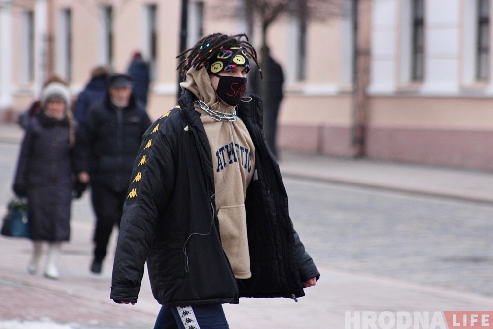 "Мінакі ў шоку". Малады гродзенец расказвае, чаму так дзіўна апранаецца