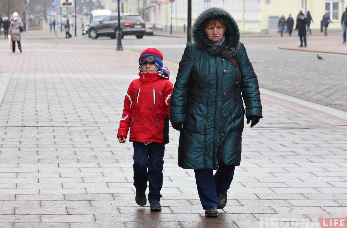 Гродненцы в последний день зимы. Фото