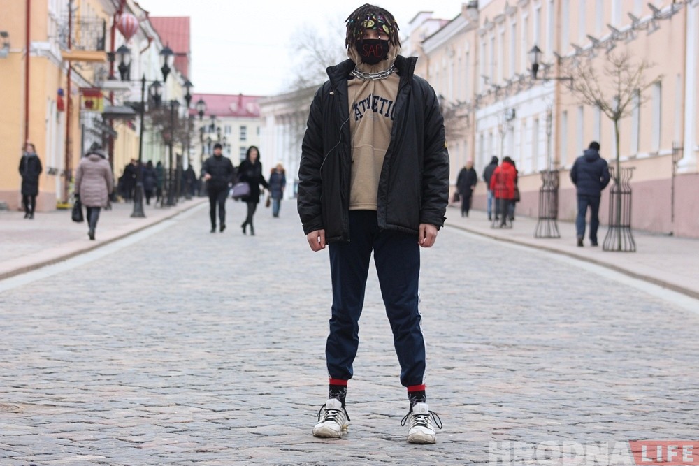 "Мінакі ў шоку". Малады гродзенец расказвае, чаму так дзіўна апранаецца