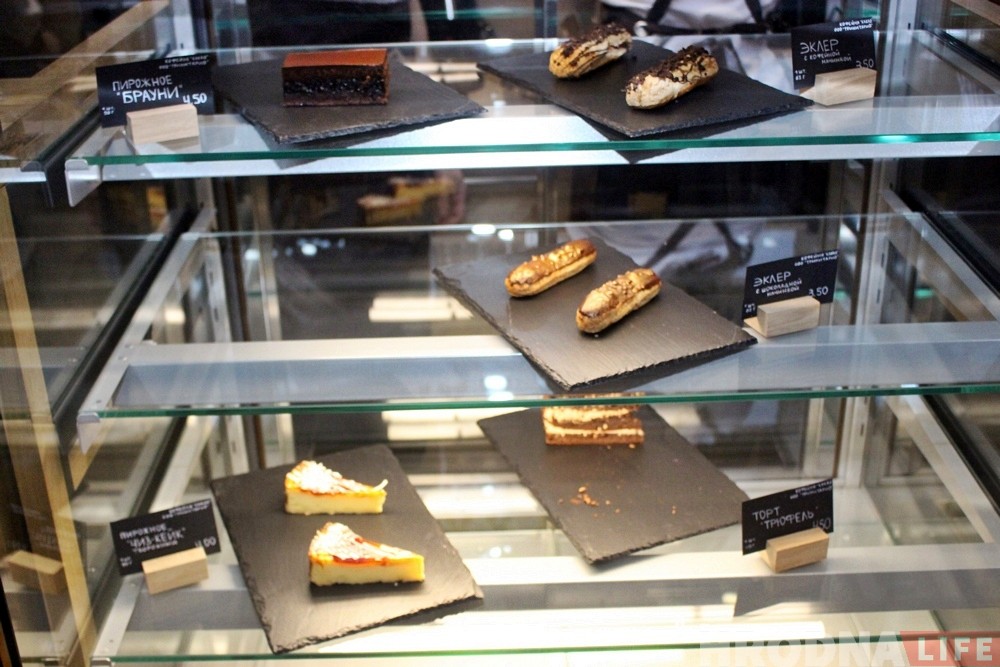 На Будзёнага адкрылася кавярня "Какао": там шмат рознага шакаладу На Будзёнага адкрылася кавярня "Какао": там шмат рознага шакаладу