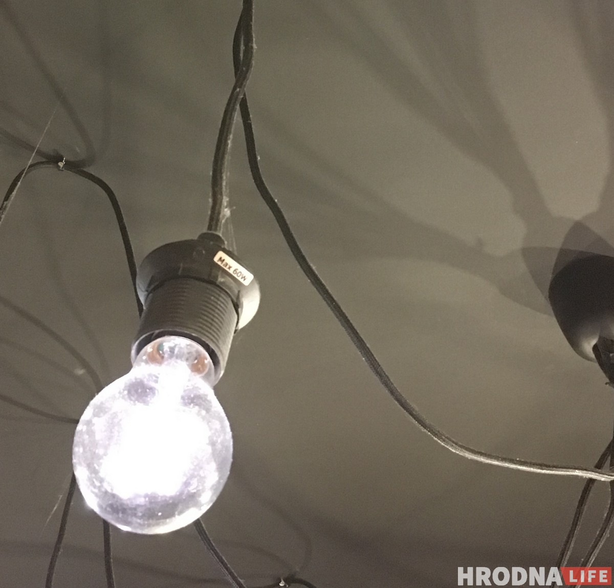 Смачна, але не вельмі хутка. Правяраем вячэру ў гастра-бары Werden