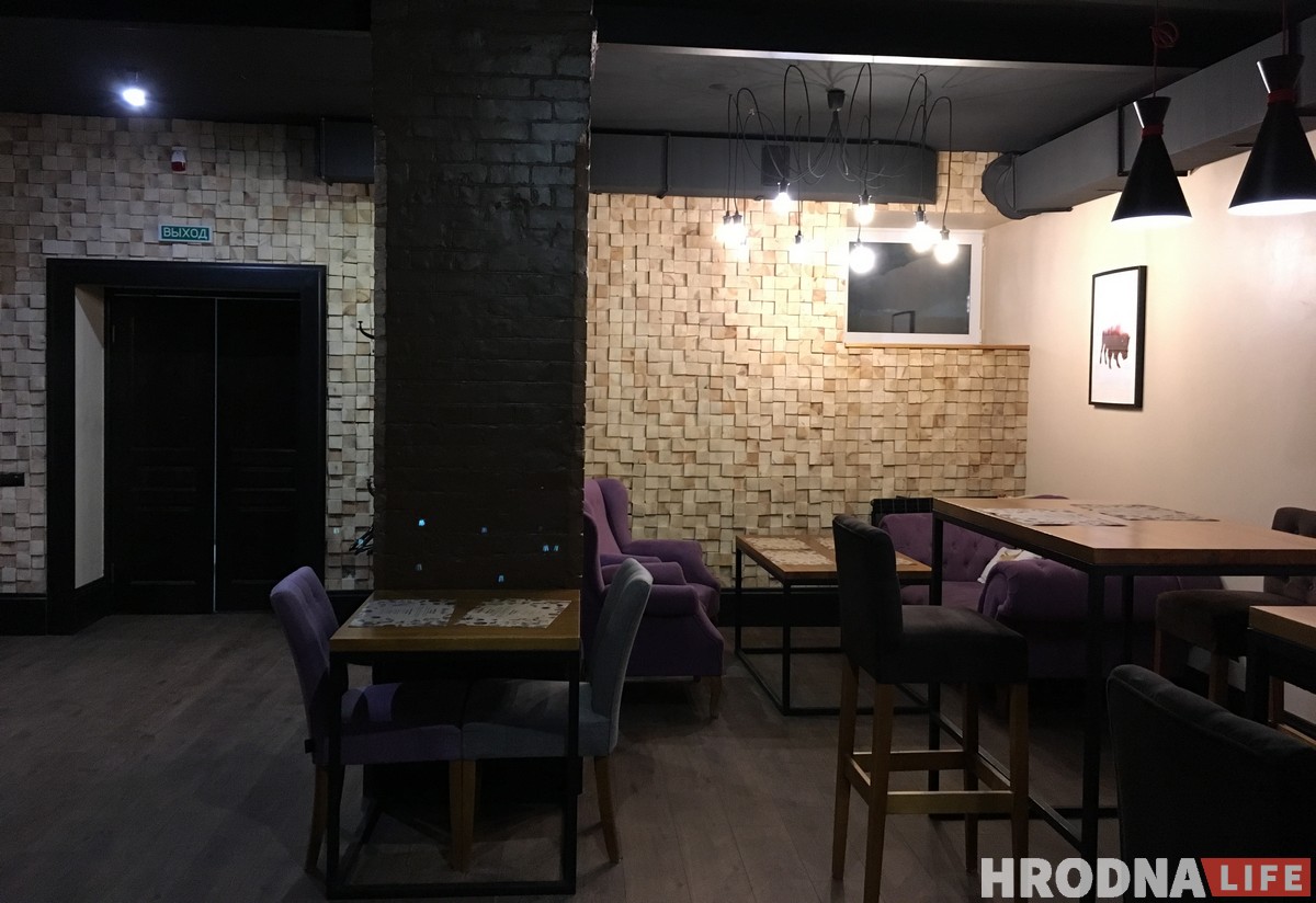 Смачна, але не вельмі хутка. Правяраем вячэру ў гастра-бары Werden