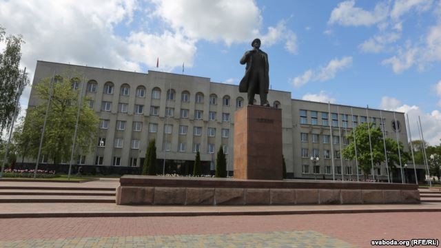 Блогер предложил  реконструировать  здание горисполкома в Гродно в стиле хай-тек