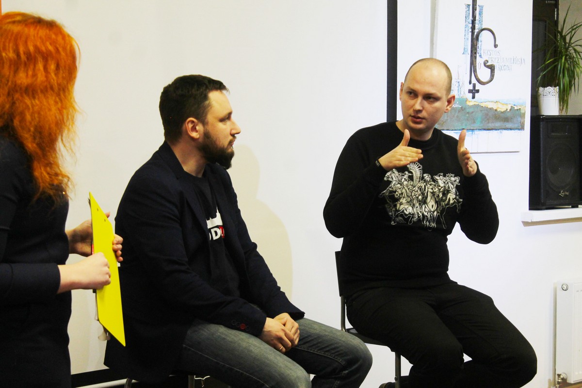 “Трэба глядзець менш Кісялёвых і Дудзей". Палітычны блогер і рэдактар Hrodna.life пра адрозненні і падабенствы блогерства і журналістыкі