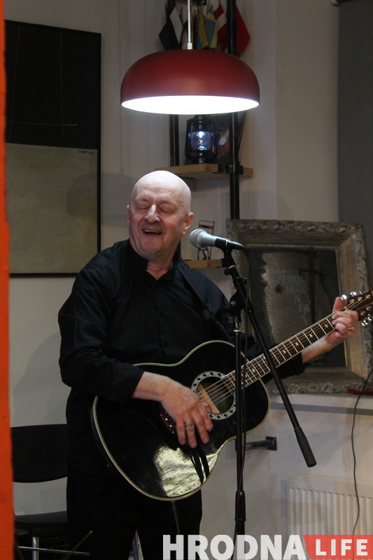 Віктар Шалкевіч сабраў на канцэрце ў Гродне каля 200 чалавек Віктар Шалкевіч сабраў на канцэрце ў Гродне каля 200 чалавек