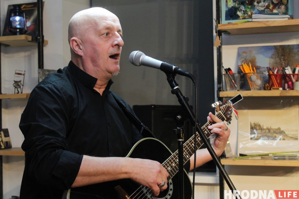 Віктар Шалкевіч сабраў на канцэрце ў Гродне каля 200 чалавек Віктар Шалкевіч, канцэрт да 60-годдзя