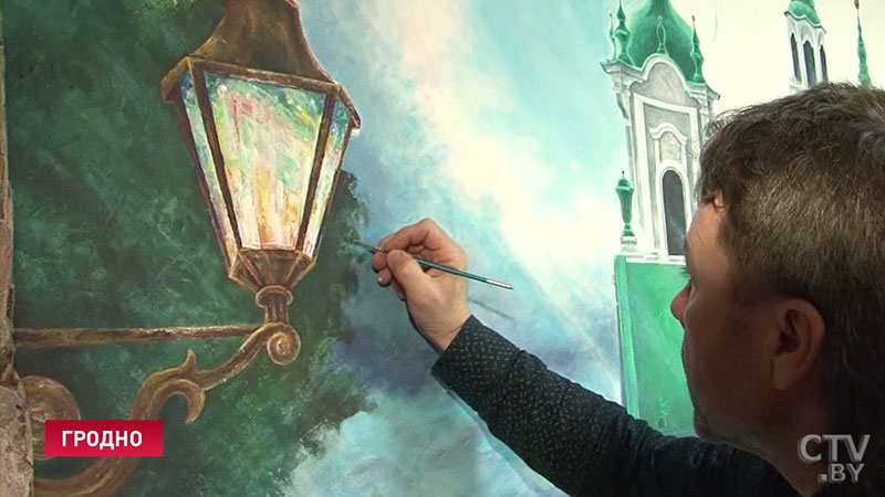 В гродненской гимназии создают масштабное "панно времени" с символами города