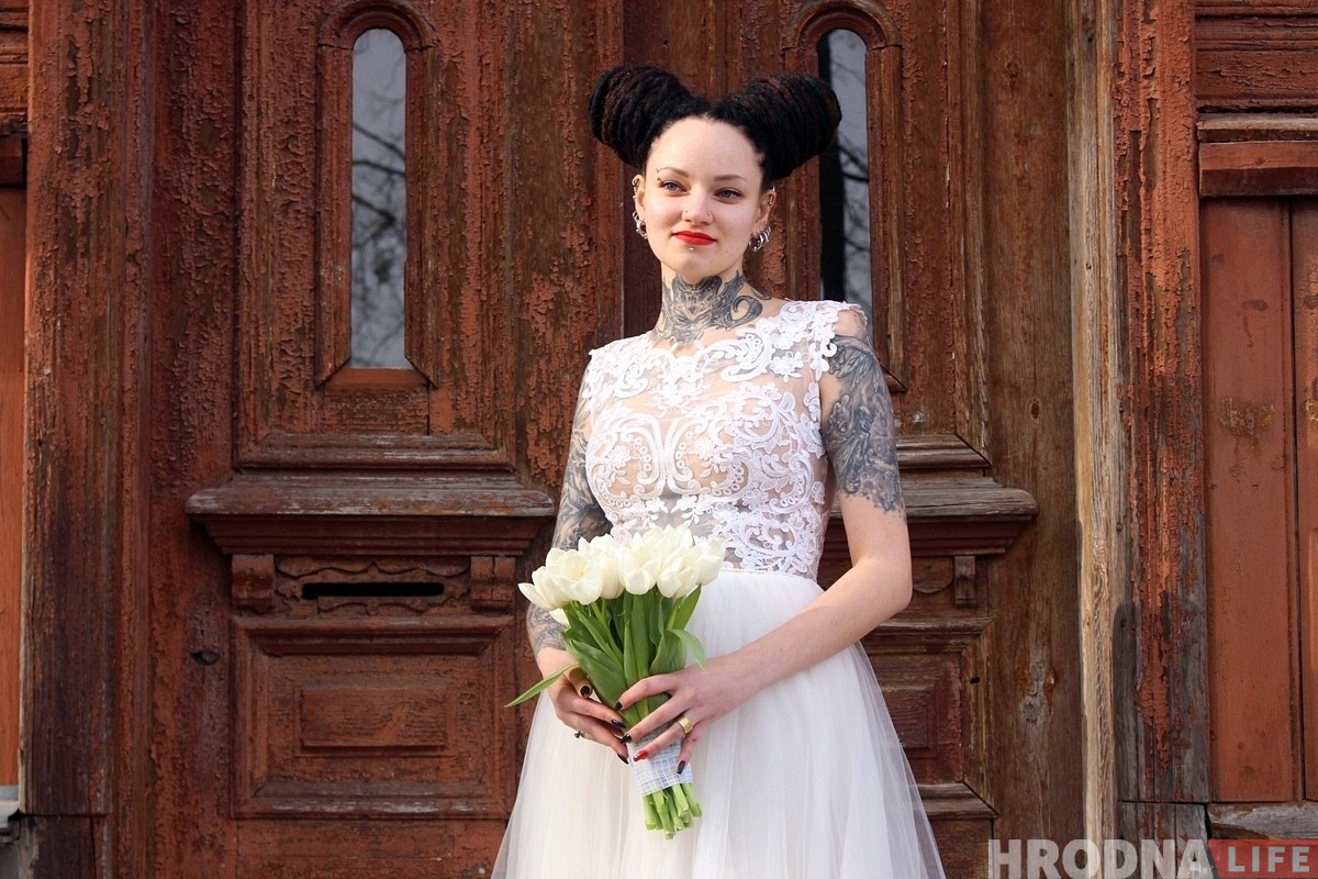 "Такую красоту надо ценить". Почему фотографка снимает молодожёнов в атмосфере Нового света