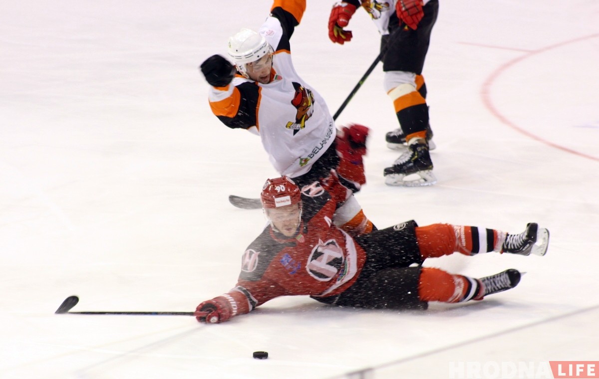 Чарговая перамога над "Шахцёрам" дазволіла "Нёману" выйсці наперад у серыі