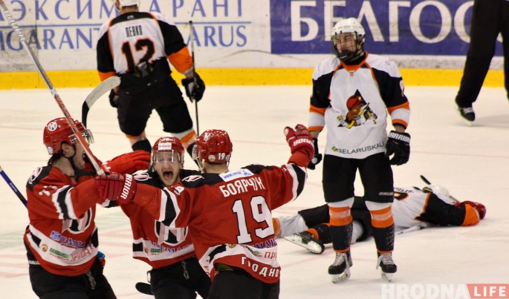 Чарговая перамога над "Шахцёрам" дазволіла "Нёману" выйсці наперад у серыі 