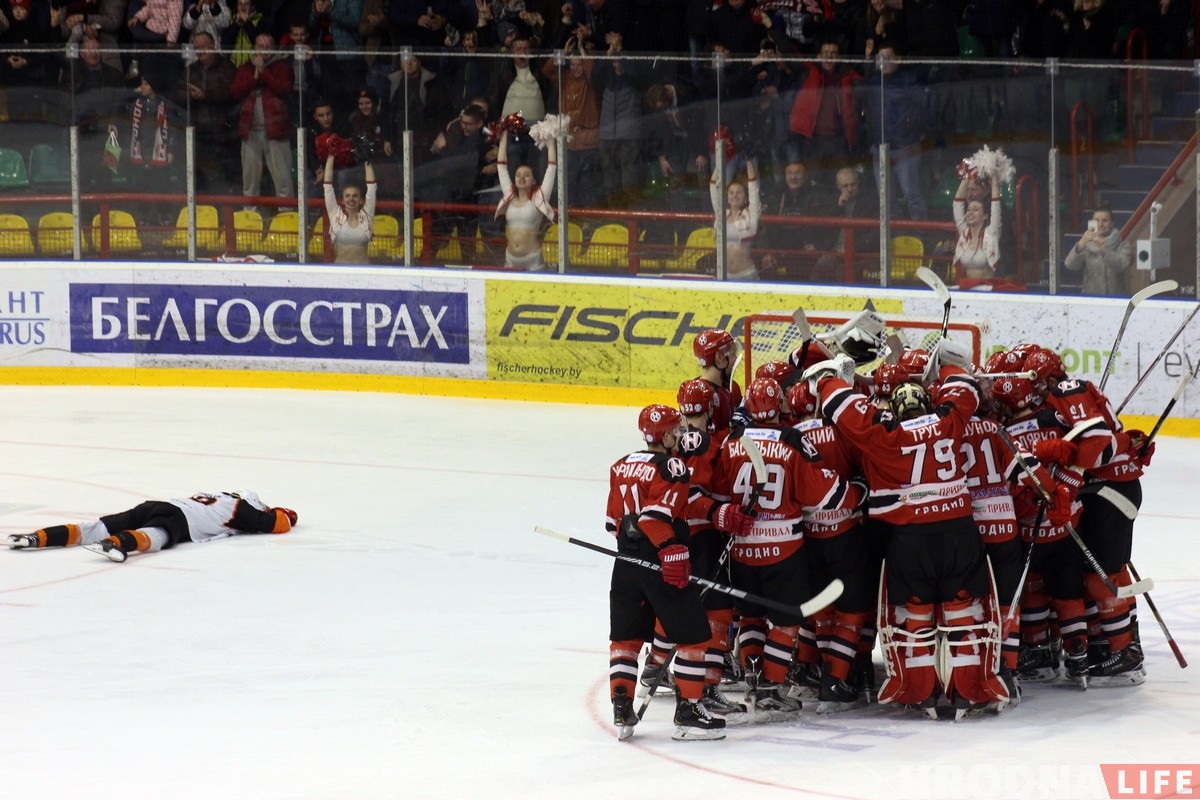 Чарговая перамога над "Шахцёрам" дазволіла "Нёману" выйсці наперад у серыі