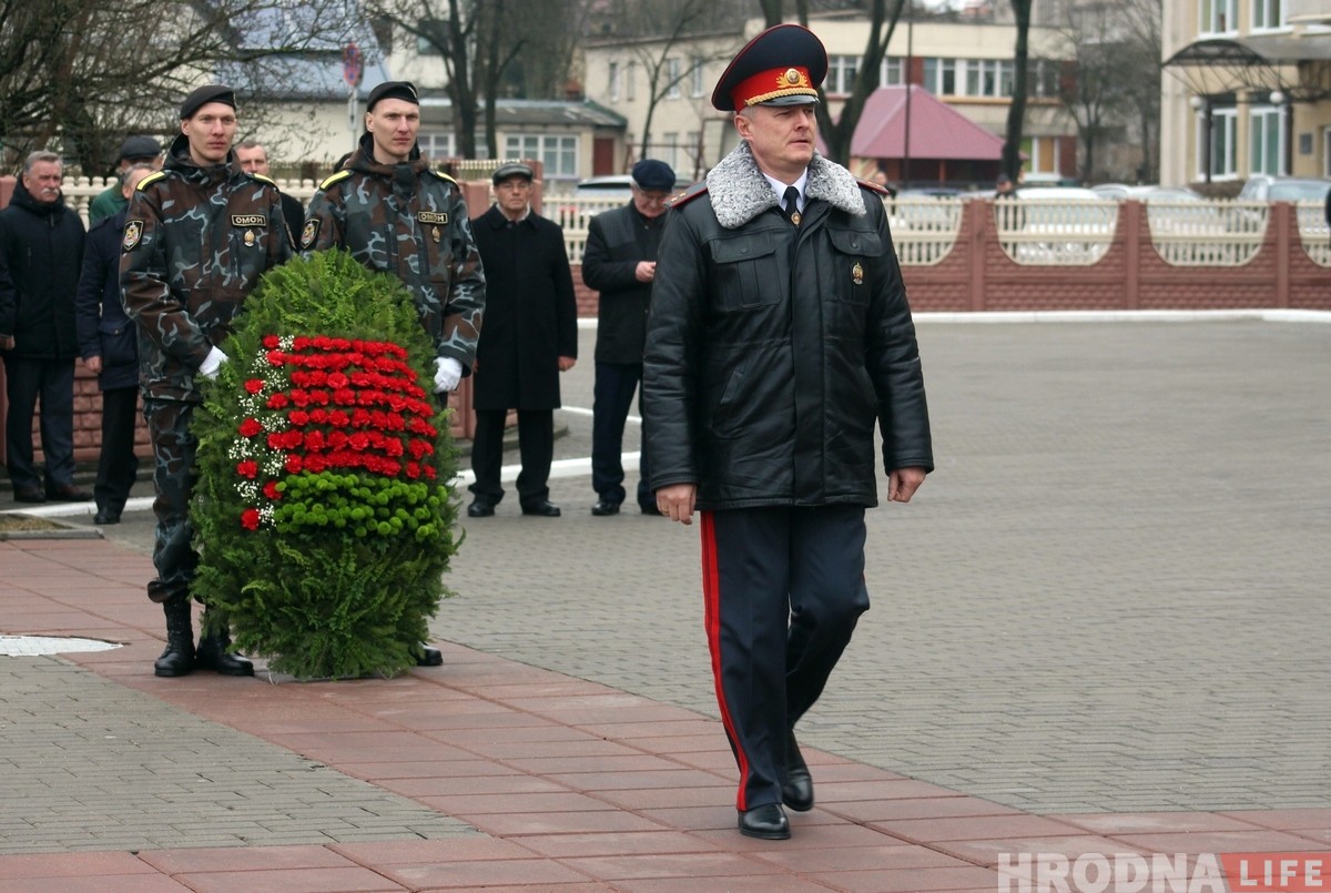 Гродзенская міліцыя ў дзень свайго свята прайшла маршам па вуліцах горада 