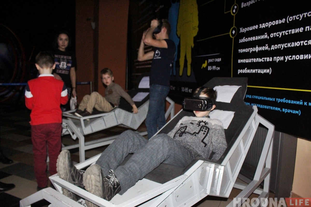 Такога яшчэ не было: у Гродне адкрылася выстава пра космас