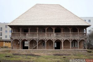 У Гродне з’явіцца “Тызенгаўз з каралём”, а ў Саколцы - “Тызенгаўз з жыдом” У Гродне з’явіцца “Тызенгаўз з каралём”, а ў Саколцы - “Тызенгаўз з жыдом”