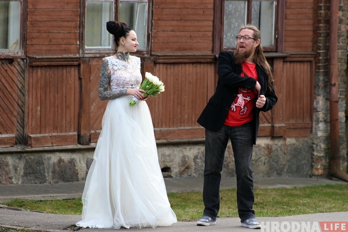 "Такую красоту надо ценить". Почему фотографка снимает молодожёнов в атмосфере Нового света