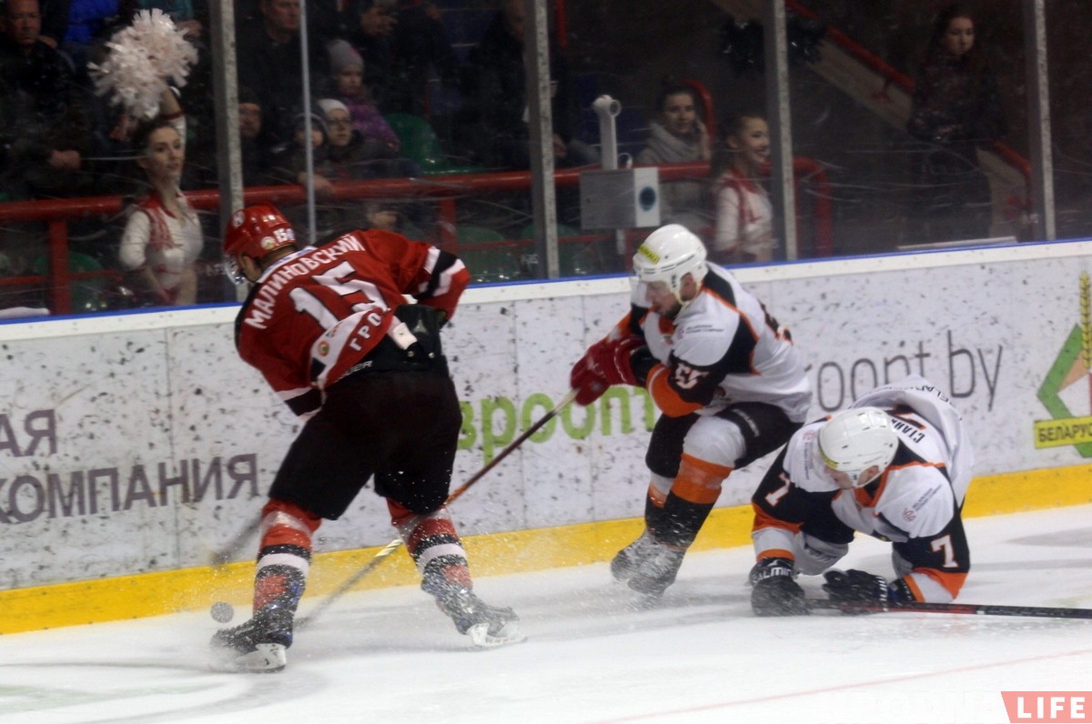 Чарговая перамога над "Шахцёрам" дазволіла "Нёману" выйсці наперад у серыі