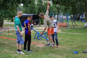 Гродзенцаў запрашаюць падтрымаць дабрачынны марафон у дапамогу дзецям з аўтызмам. У ім удзельнічаюць Герасіменя і Домрачава