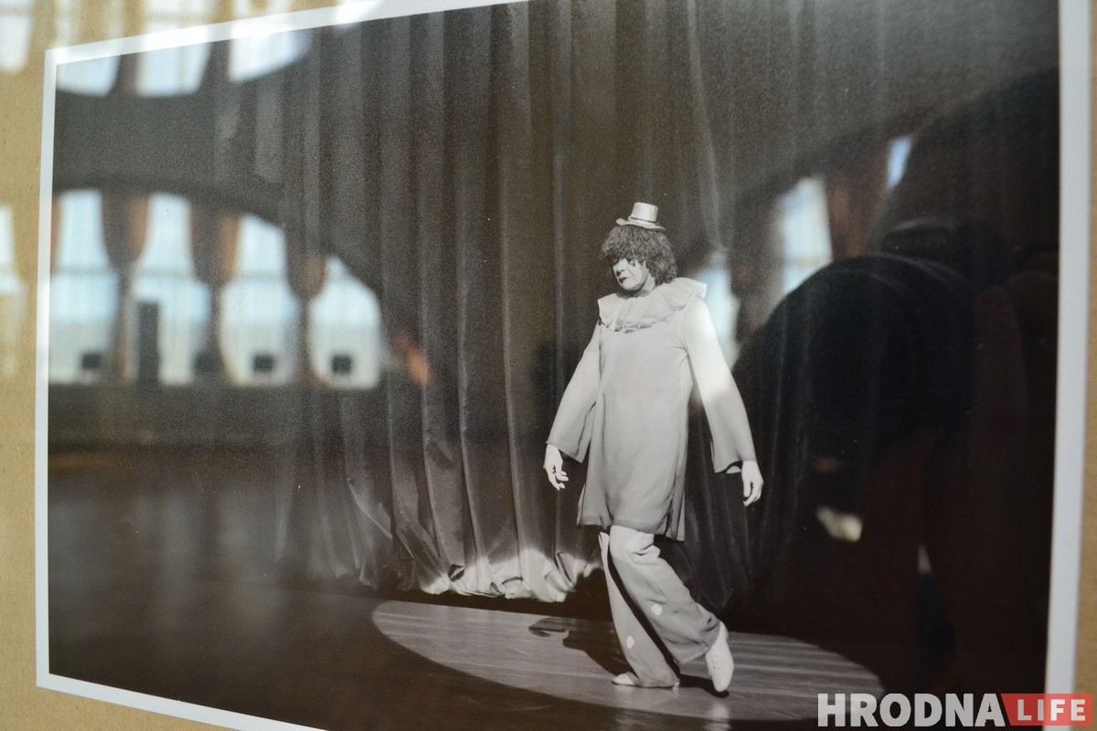 Чего вы не знали о театре: выставка прямиком из-за кулис открылась в Драмтеатре