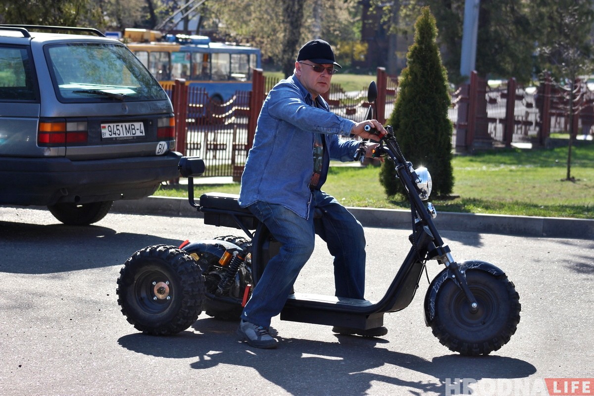 «За такім транспартам будучыня». Гродзенец распавёў, чаму перасеў на электратрайк «За такім транспартам будучыня». Гродзенец распавёў, чаму перасеў на электратрайк