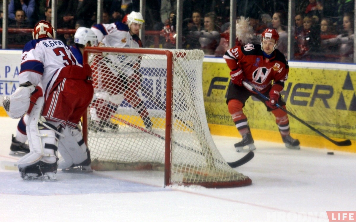 Моментов много, голов нет: "Неман" снова проиграл "Юности"