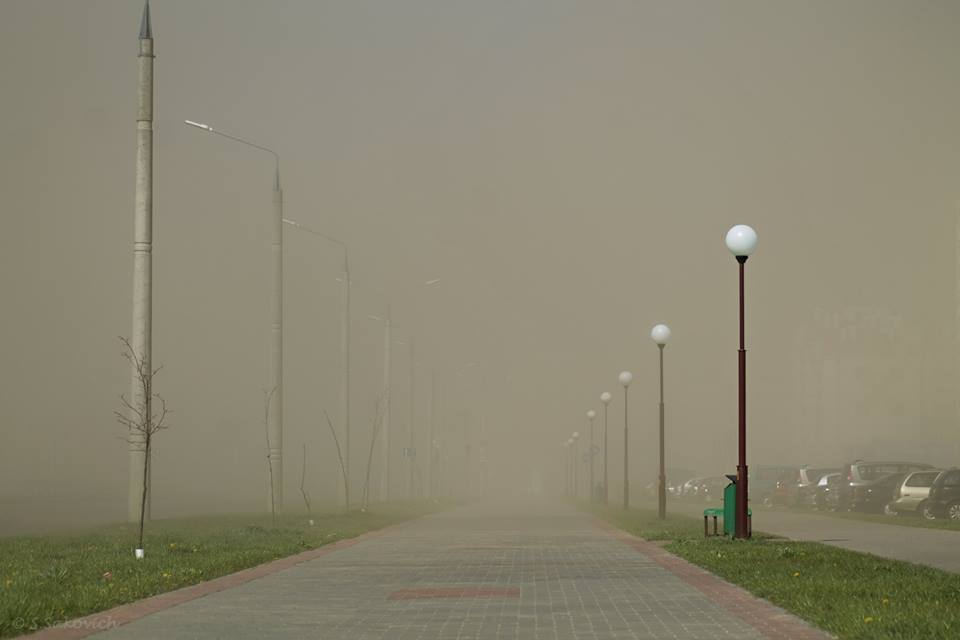 Пылавая бура з Афрыкі прыйшла і ў Гродна