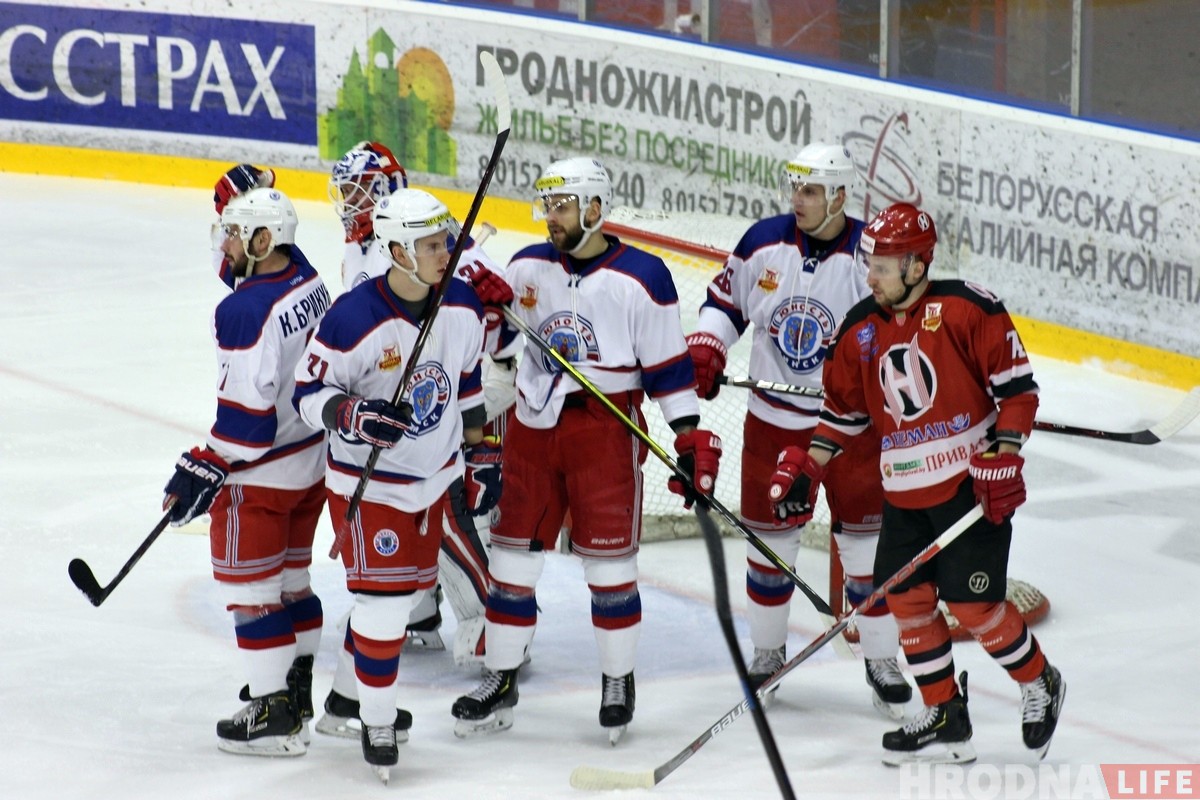 Моментов много, голов нет: "Неман" снова проиграл "Юности"