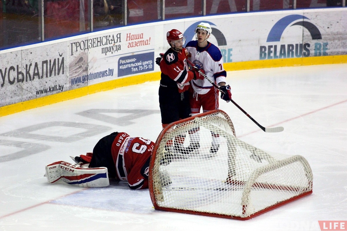 Моментов много, голов нет: "Неман" снова проиграл "Юности"