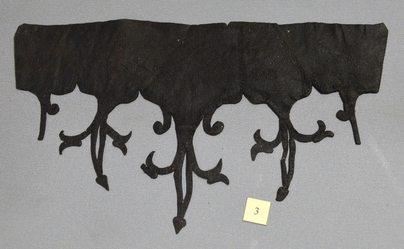 Шахматная дошка, нажы і лязо: у Старым замку ў Гродне можна паглядзець новыя археалагічныя знаходкі