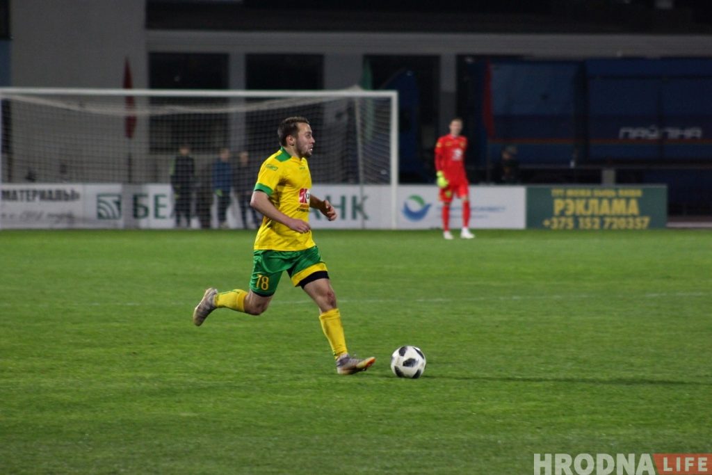 "Нёман" на выездзе разграміў "Дняпро"