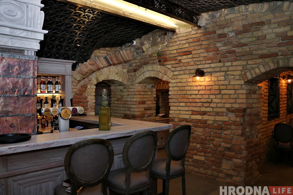 «Мы абнавілі старую дамову». Мэр Беластока адкрыў у Гродне рэстаран беларускай кухні «Мы абнавілі старую дамову». Мэр Беластока адкрыў у Гродне рэстаран беларускай кухні