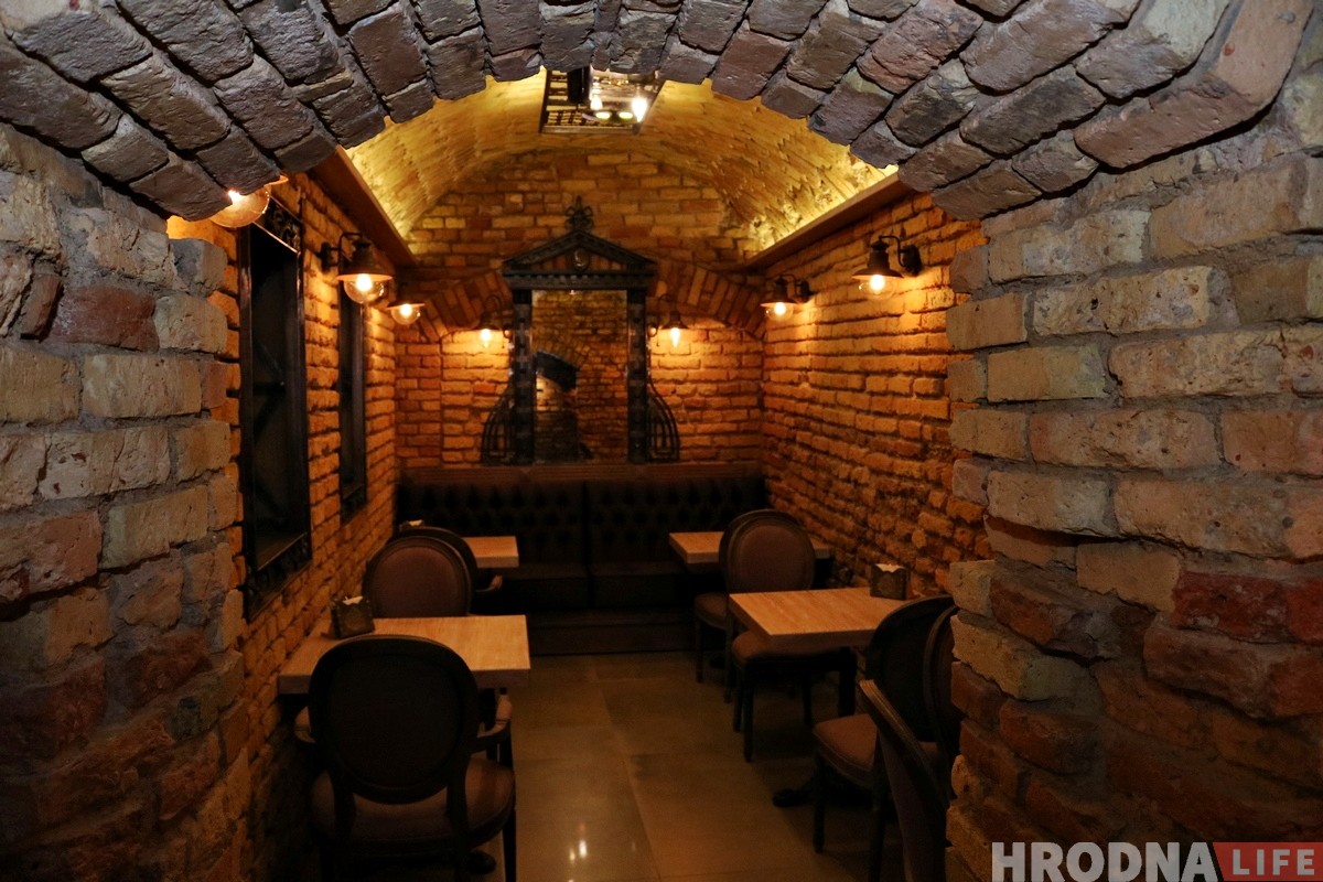 «Мы абнавілі старую дамову». Мэр Беластока адкрыў у Гродне рэстаран беларускай кухні «Мы абнавілі старую дамову». Мэр Беластока адкрыў у Гродне рэстаран беларускай кухні