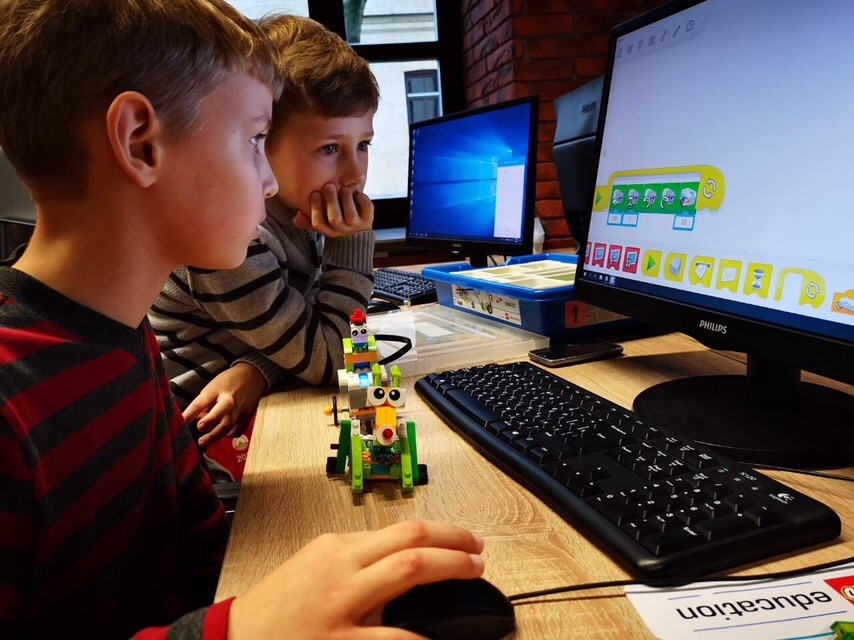 Друзья и роботы в ITeen Academy. Как провести лето в Гродно увлекательно и с пользой
