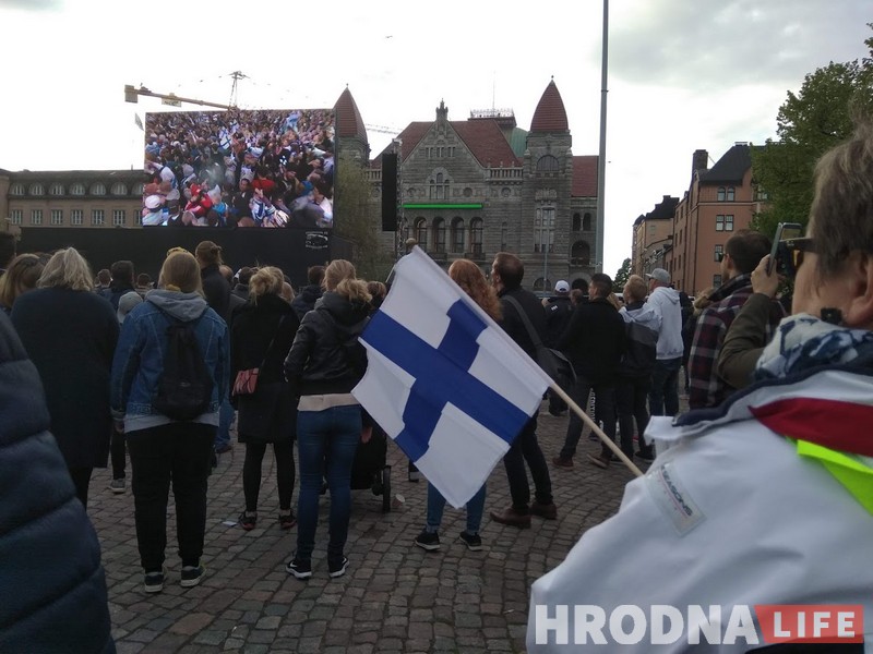 Фотафакт: Што рабілася ў Хельсінкі, калі фінскія хакеісты перамаглі канадцаў Фотафакт: Што рабілася ў Хельсінкі, калі фінскія хакеісты перамаглі канадцаў