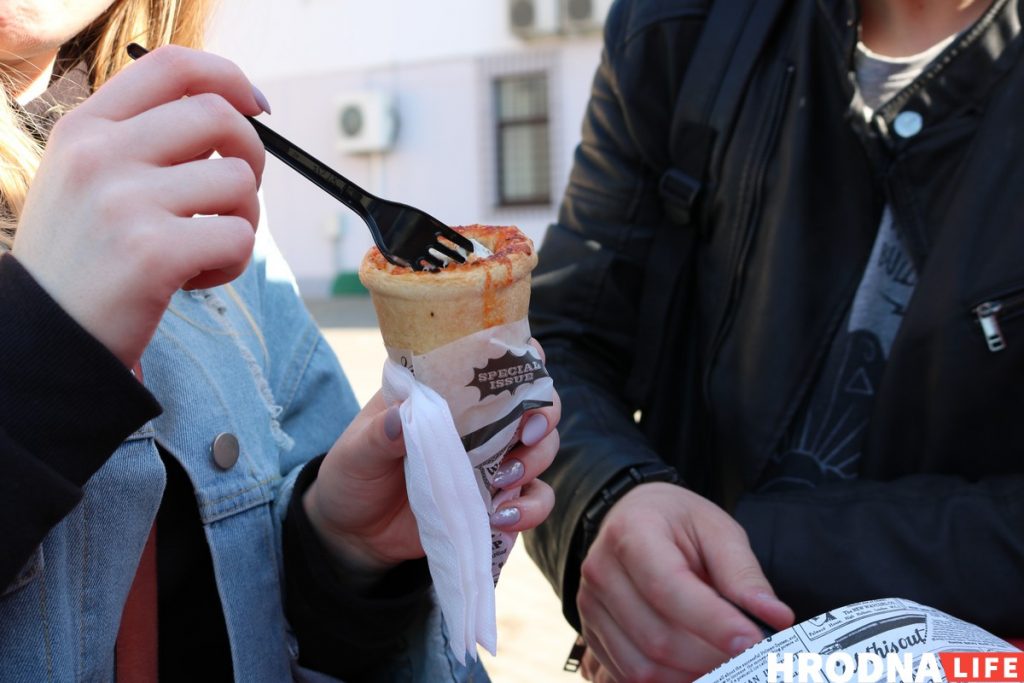 Фудтрак "Пан Картофан" открылся на Виленской: есть конусные пиццы и картошка с "секретным" хрустом