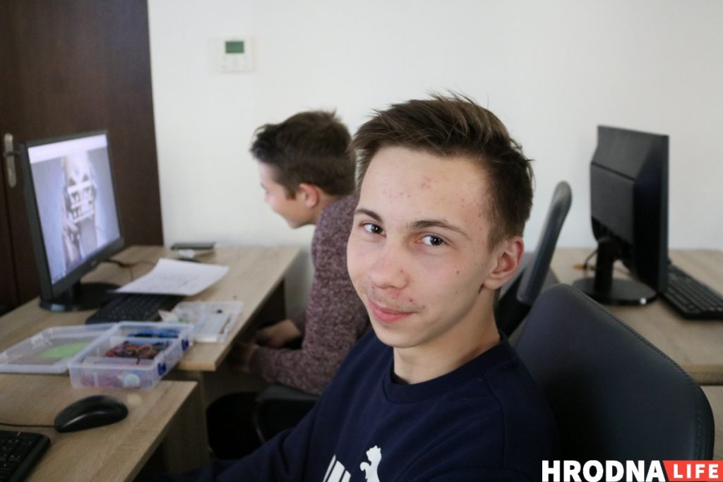Друзья и роботы в ITeen Academy. Как провести лето в Гродно увлекательно и с пользой