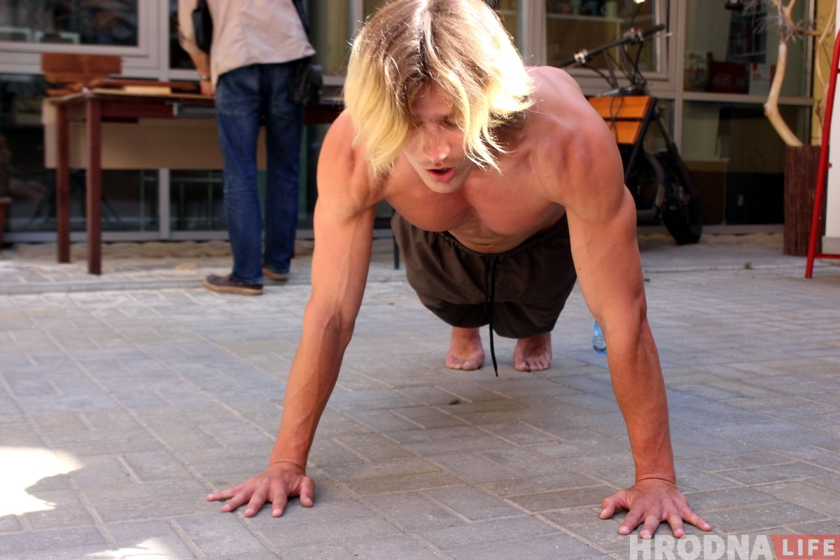 Наш чытач паспрабаваў пабіць рэкорд Гродна па адцісканнях. Не атрымалася