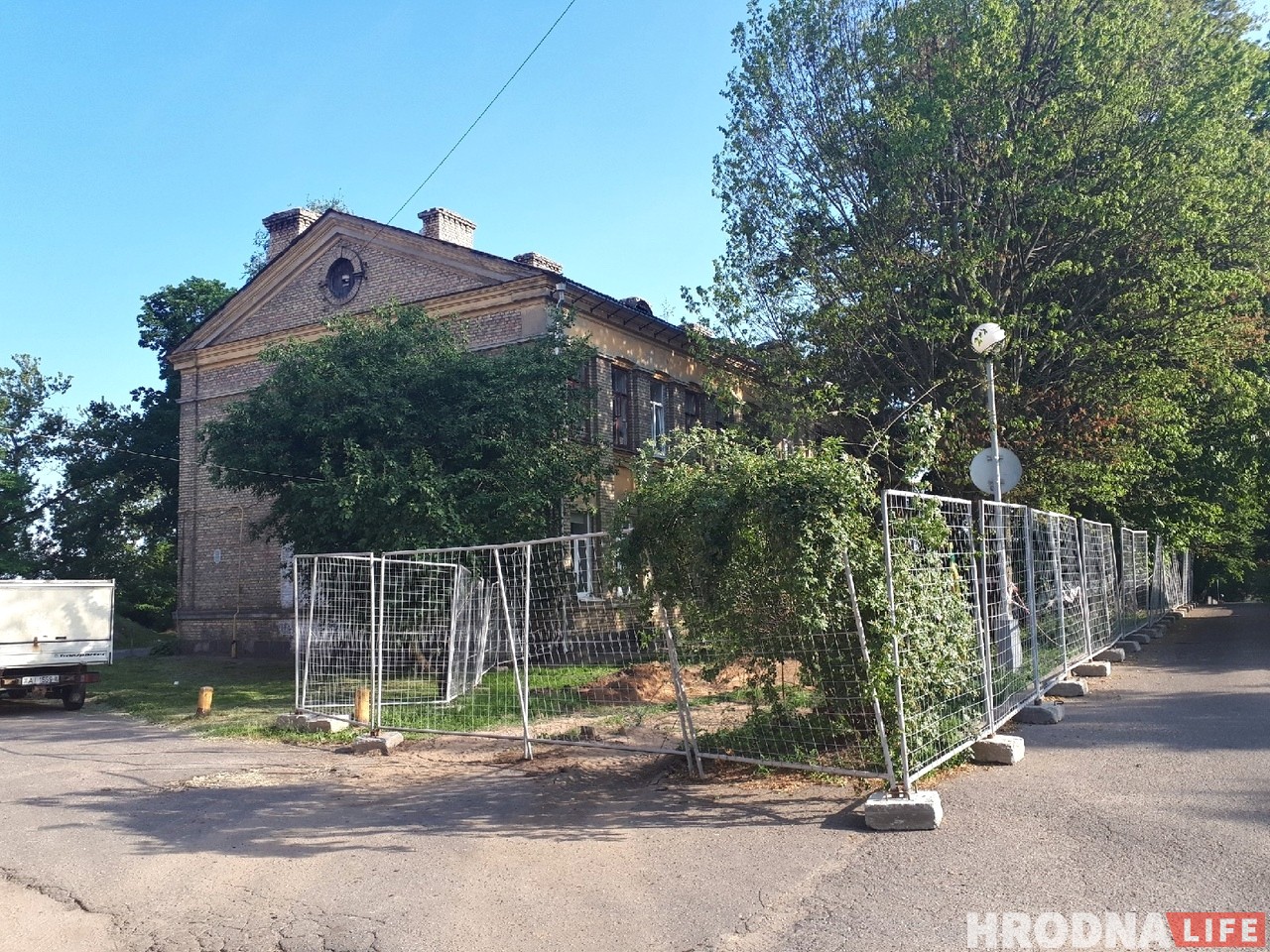 На Свярдлова ў час земляных работ знайшлі чалавечыя астанкі