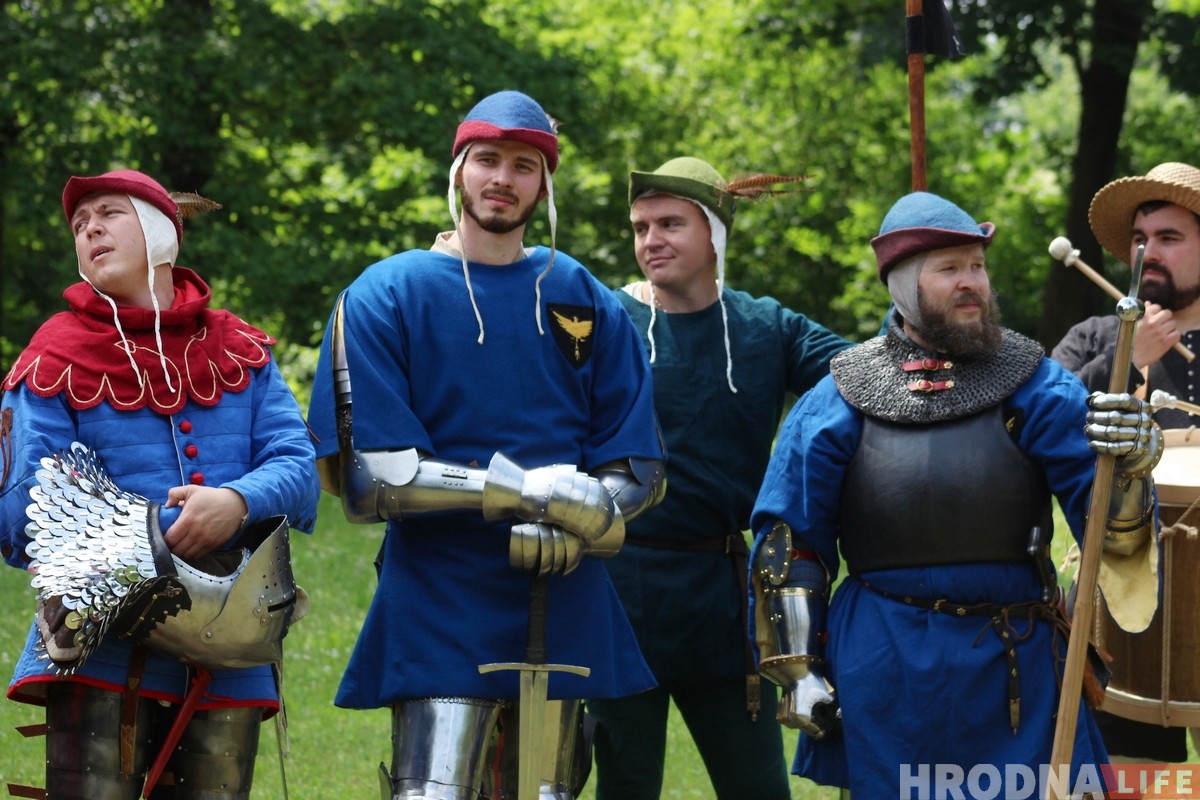«Тут знакавая зямля». У Каложскім парку праходзіць фестываль сярэднявечнай культуры