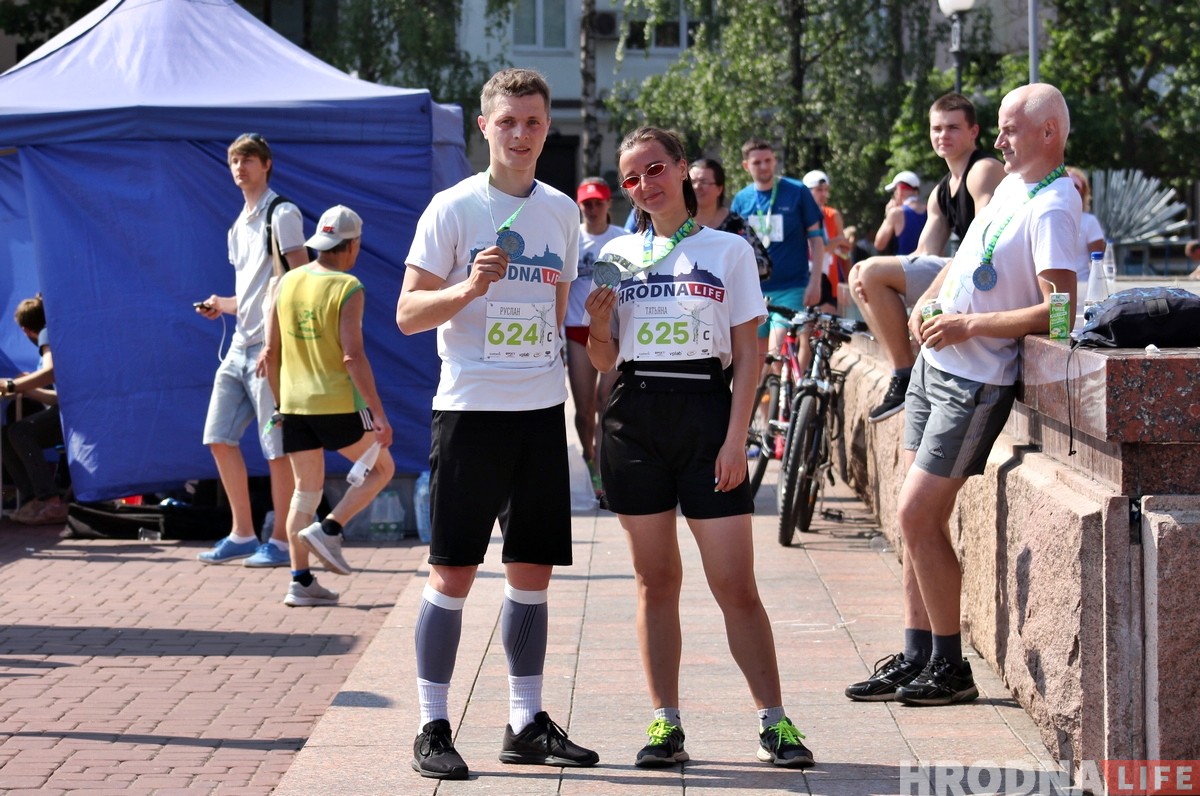 Трэцяя "Гарадзенская вандроўка” прайшла па вуліцах Гродна (ШУКАЙЦЕ СЯБЕ) Трэцяя "Гарадзенская вандроўка” прайшла па вуліцах Гродна (ШУКАЙЦЕ СЯБЕ)