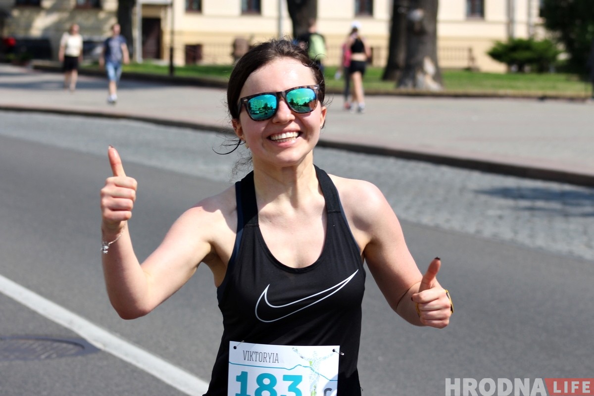 Трэцяя "Гарадзенская вандроўка” прайшла па вуліцах Гродна (ШУКАЙЦЕ СЯБЕ) Трэцяя "Гарадзенская вандроўка” прайшла па вуліцах Гродна (ШУКАЙЦЕ СЯБЕ)