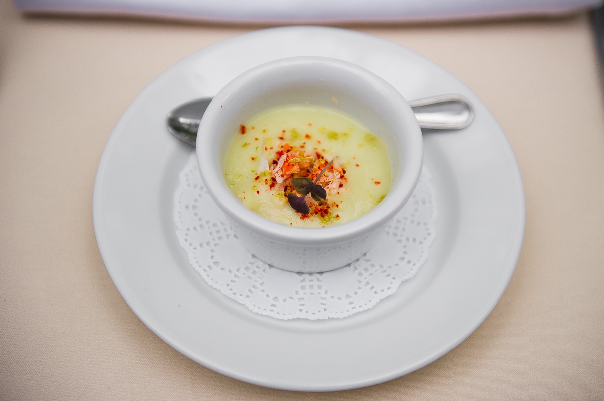 Ці свеціць Беларусі зорка "Мішлена": у Гродне прайшла вячэра ад французскага шэф-кухара Ці свеціць Беларусі зорка "Мішлена": у Гродне прайшла вячэра ад французскага шэф-кухара