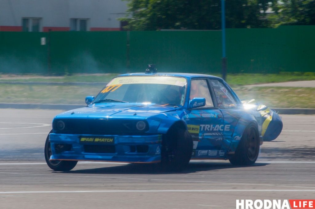 Найлепшыя ў заносах. Пад Гродна прайшоў Чэмпіянат Беларусі па дрыфтынгу
