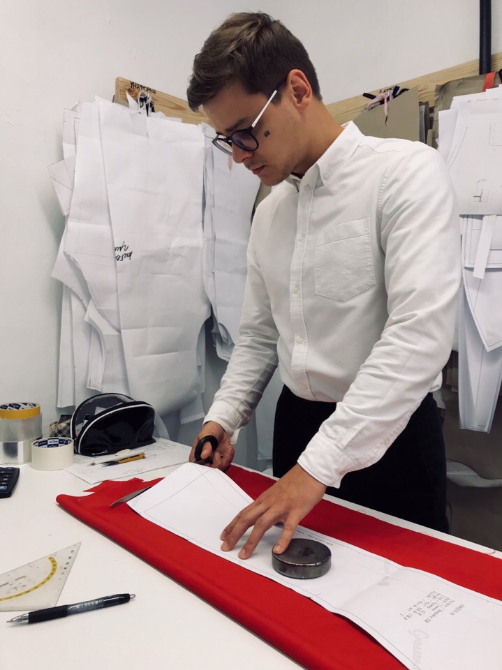 Мадэльер з Гродна: «Ружовы - адзін з найлепшых колераў для мужчын»