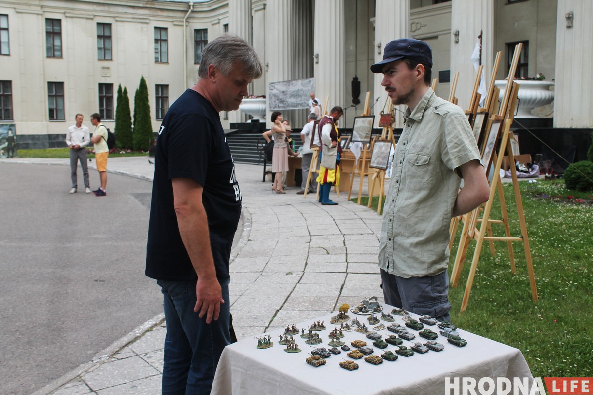 Адзін дзень з гісторыі Гродна: адноўленую гравюру XVI стагоддзя паказалі ў Новым замку Адзін дзень з гісторыі Гродна: адноўленую гравюру XVI стагоддзя паказалі ў Новым замку
