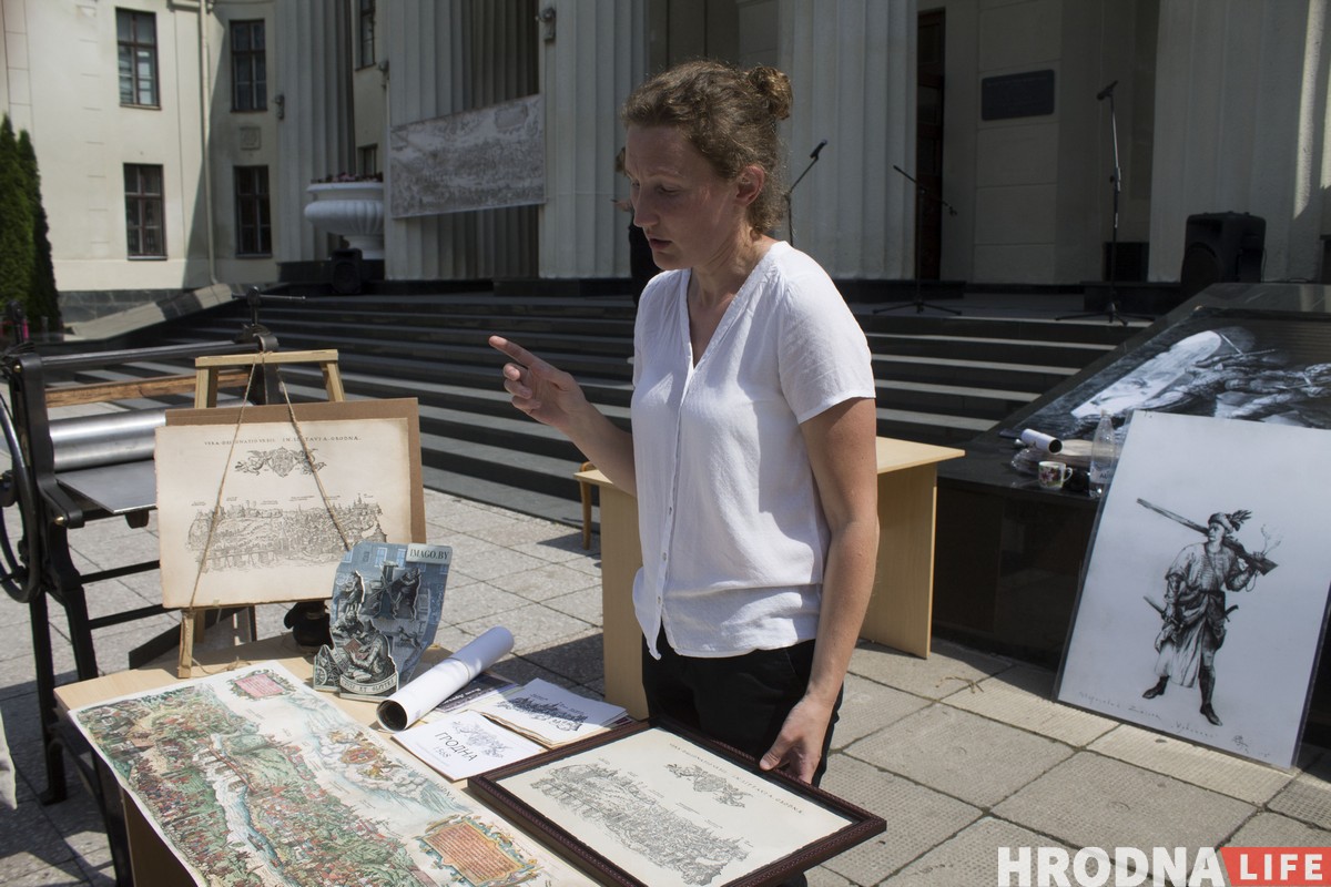 Адзін дзень з гісторыі Гродна: адноўленую гравюру XVI стагоддзя паказалі ў Новым замку Адзін дзень з гісторыі Гродна: адноўленую гравюру XVI стагоддзя паказалі ў Новым замку