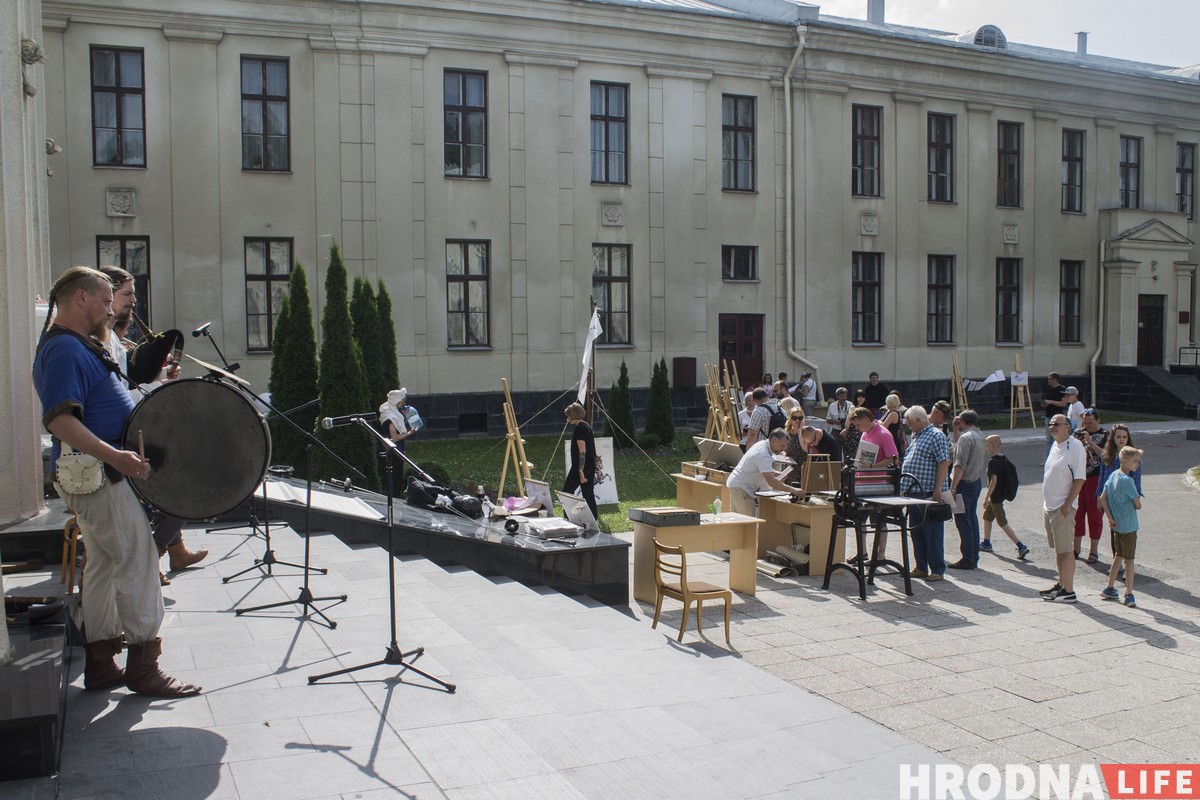 Адзін дзень з гісторыі Гродна: адноўленую гравюру XVI стагоддзя паказалі ў Новым замку Адзін дзень з гісторыі Гродна: адноўленую гравюру XVI стагоддзя паказалі ў Новым замку
